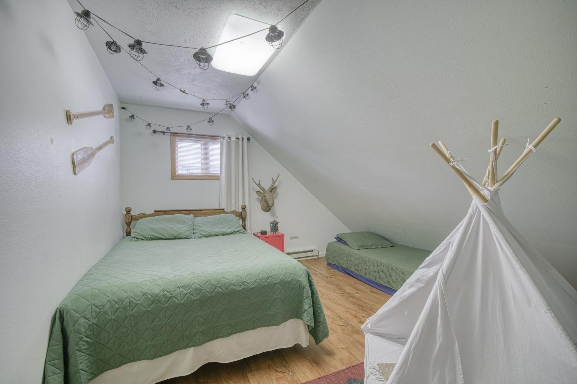 Wapiti View 6-Bedroom Cabin 28Mins To Yellowstone Айлънд Парк Екстериор снимка