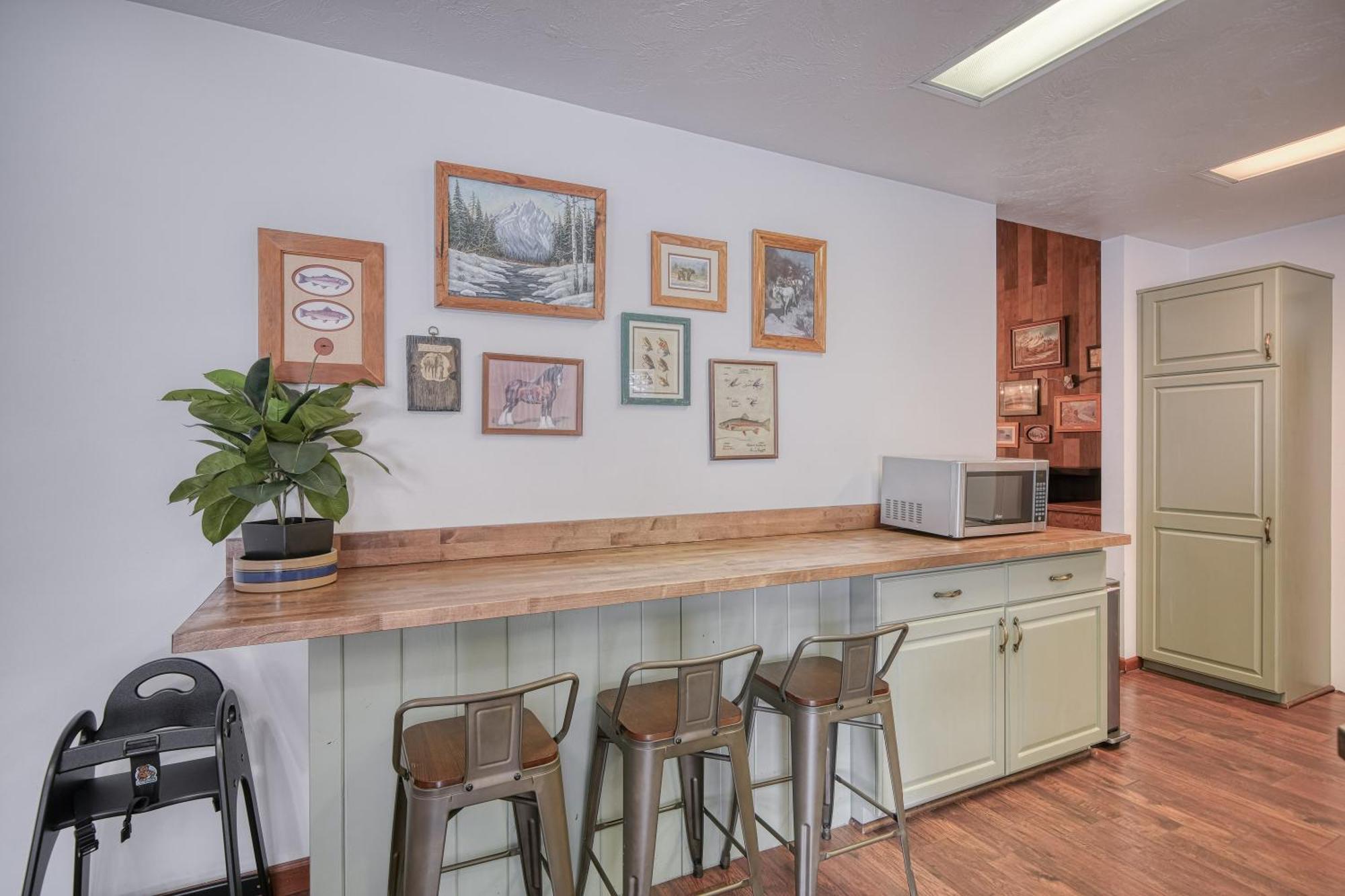 Wapiti View 6-Bedroom Cabin 28Mins To Yellowstone Айлънд Парк Екстериор снимка